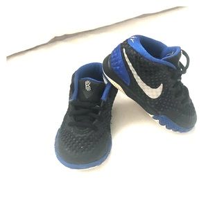 Toddler Kyrie 1 shoes